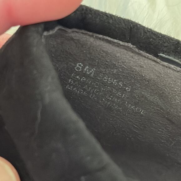 Aerosoles | Role Player Faux Suede Booties Size 8 - Picture 9 of 10